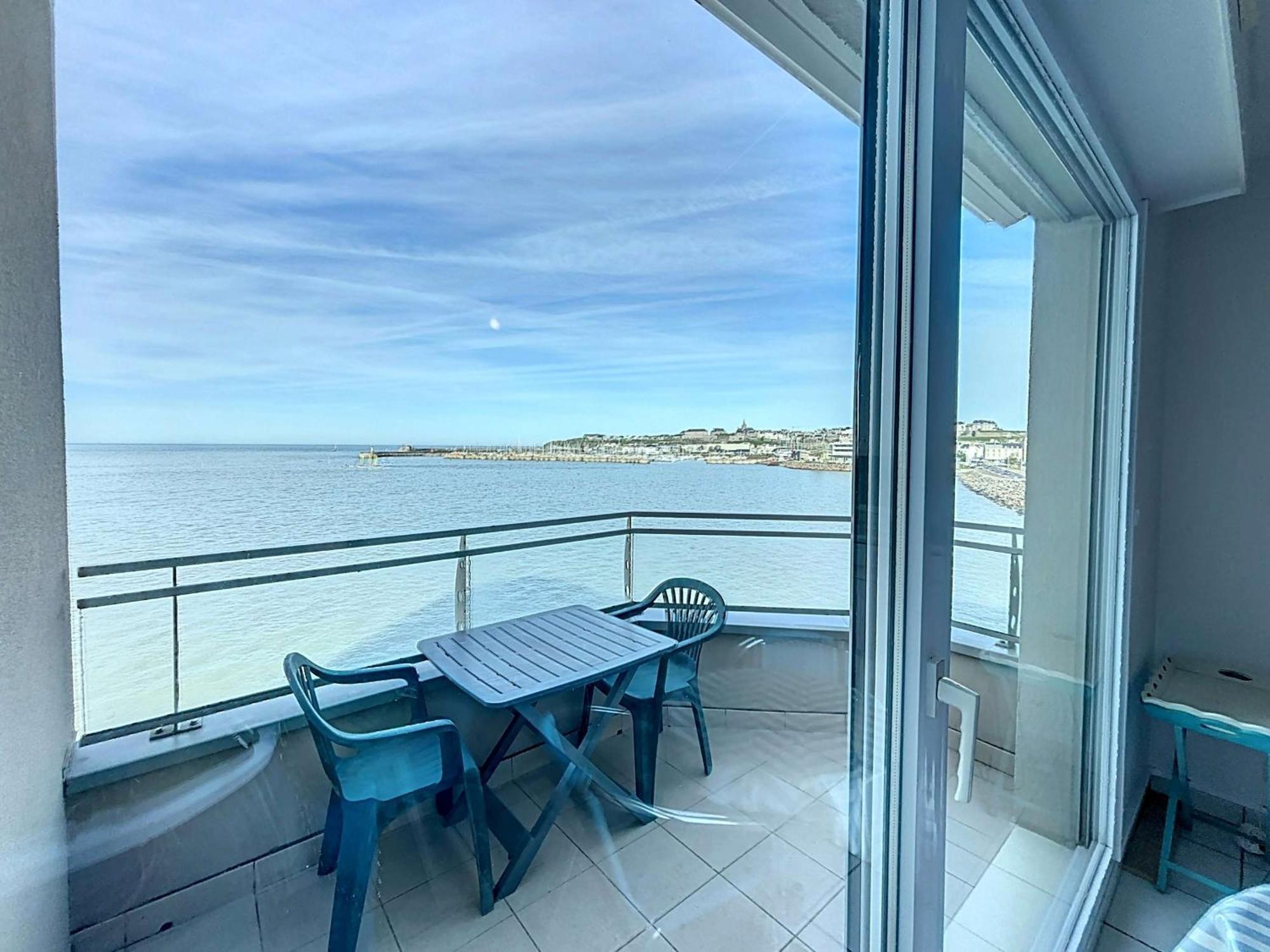 Appartement Avec Balcon, Proche Des Plages Et Commerces - Fr-1-361-89 Granville Exterior foto